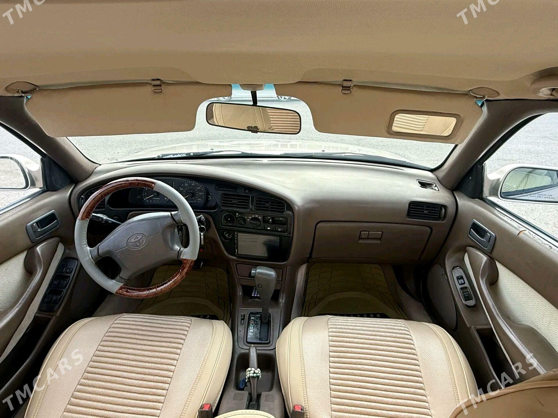 Toyota Camry 1994 - 90 000 TMT - Mary - img 8