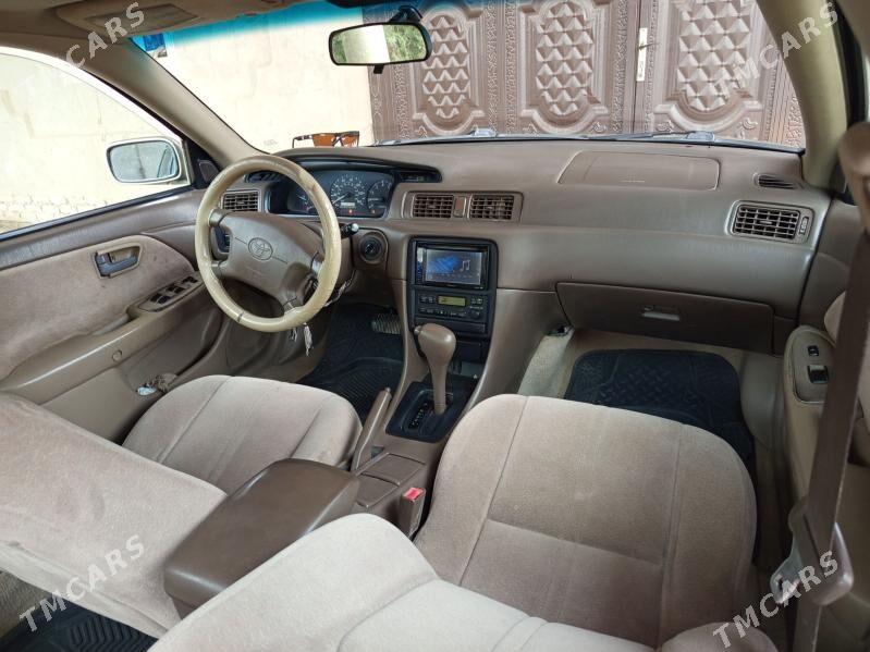 Toyota Camry 1999 - 150 000 TMT - Şabat etr. - img 2