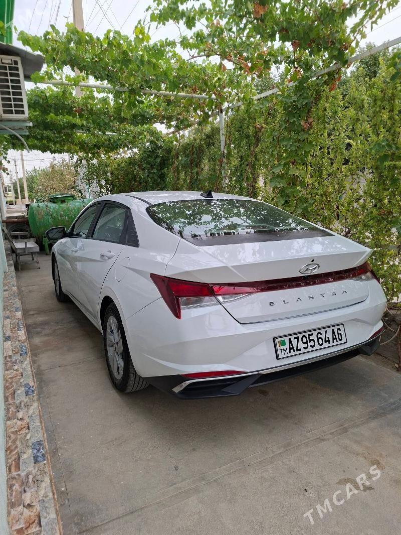 Hyundai Elantra 2022 - 212 000 TMT - Ашхабад - img 2