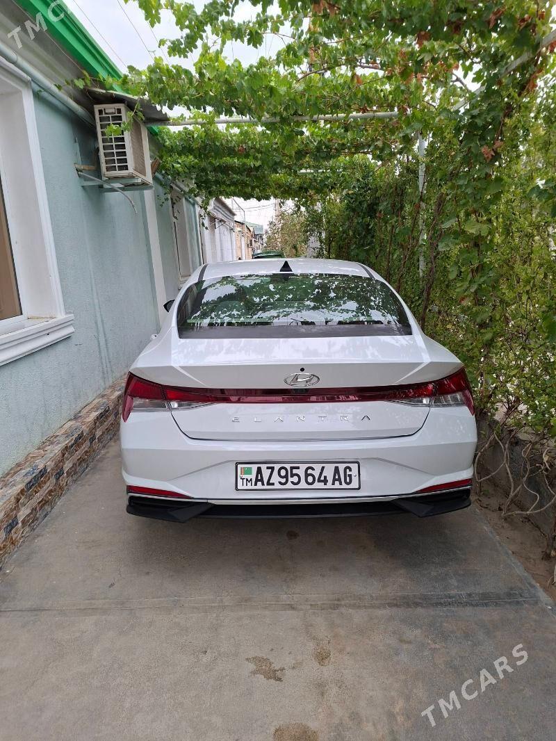 Hyundai Elantra 2022 - 212 000 TMT - Ашхабад - img 5