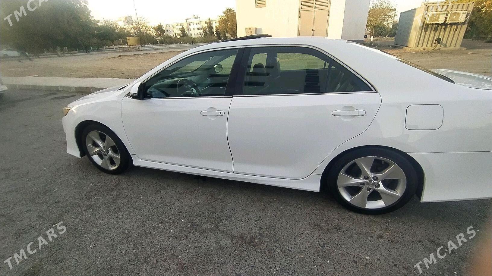 Toyota Camry 2014 - 240 000 TMT - Aşgabat - img 8