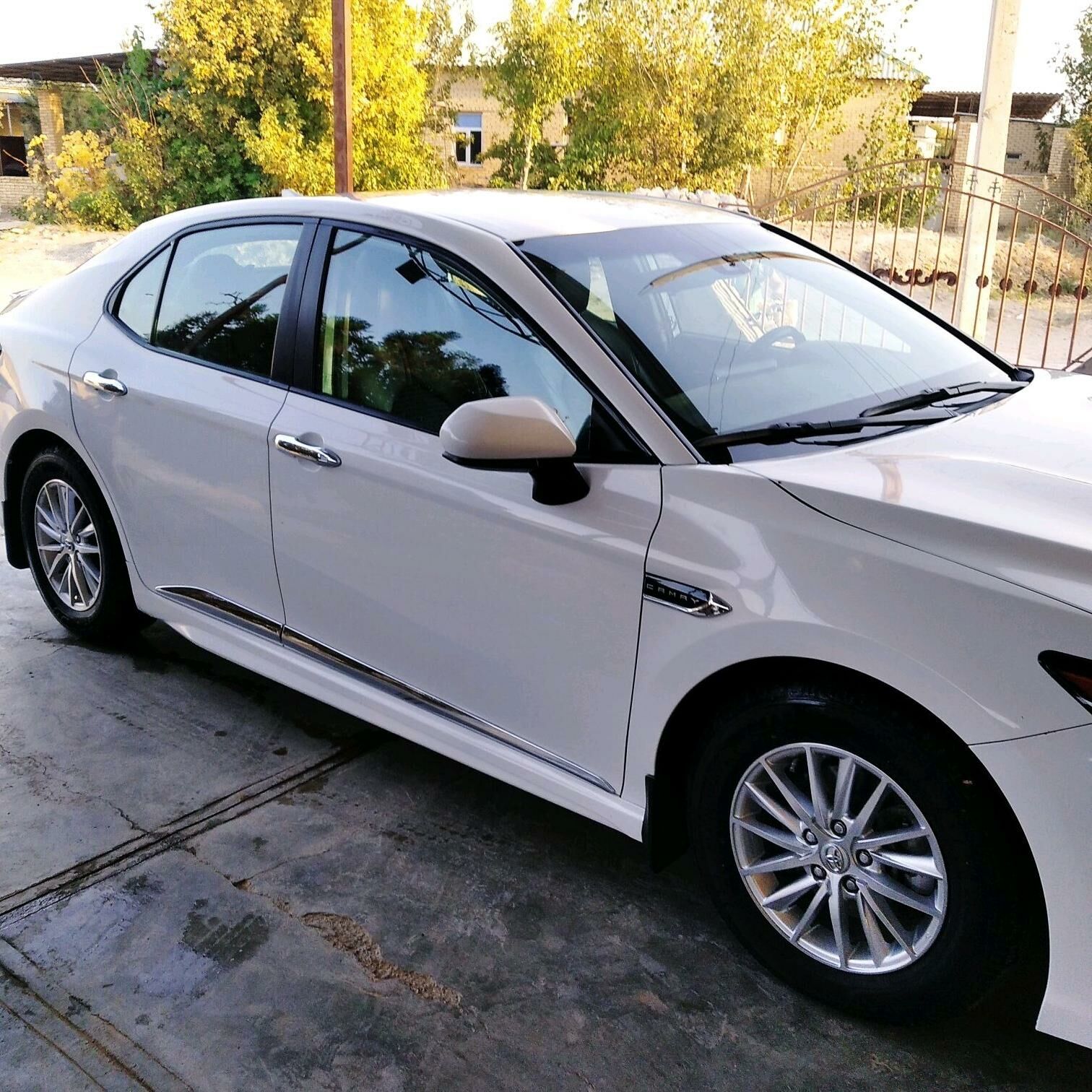 Toyota Camry 2021 - 350 000 TMT - Сейди - img 4