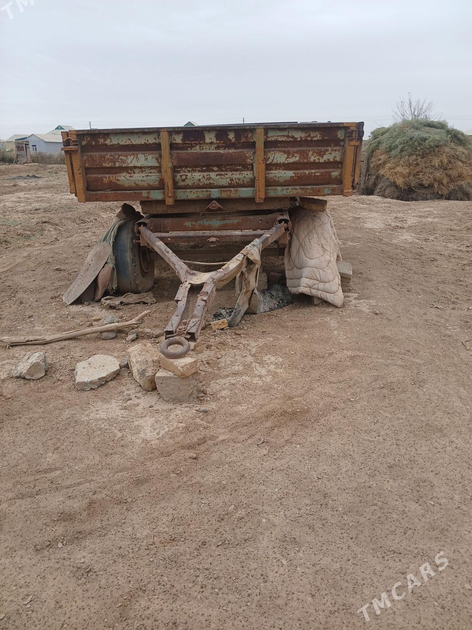 MTZ T-28 1991 - 9 000 TMT - Теджен - img 2