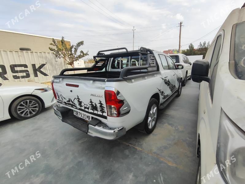 Toyota Hilux 2023 - 400 000 TMT - Mary - img 3