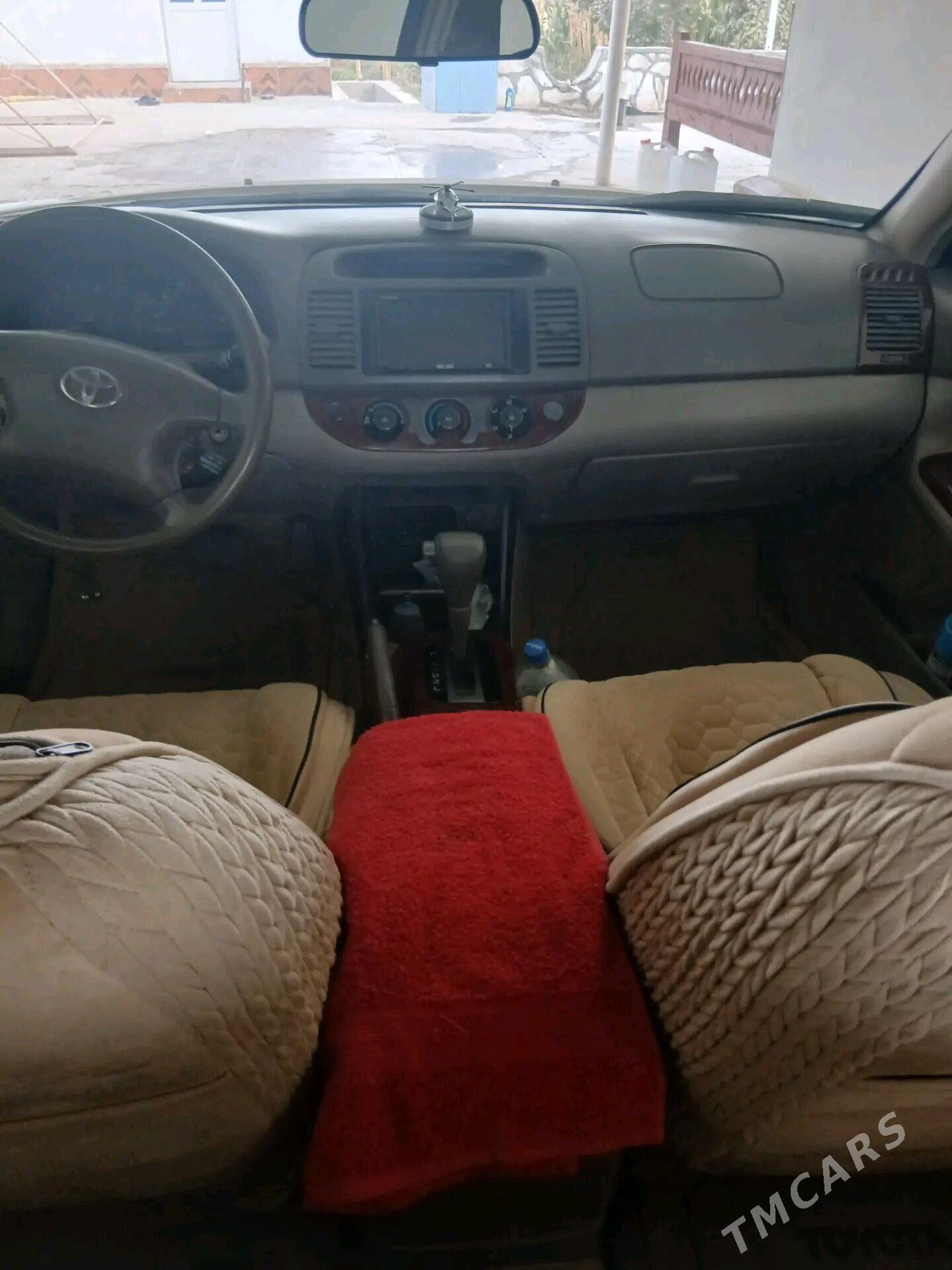 Toyota Camry 2002 - 150 000 TMT - Dostluk - img 2