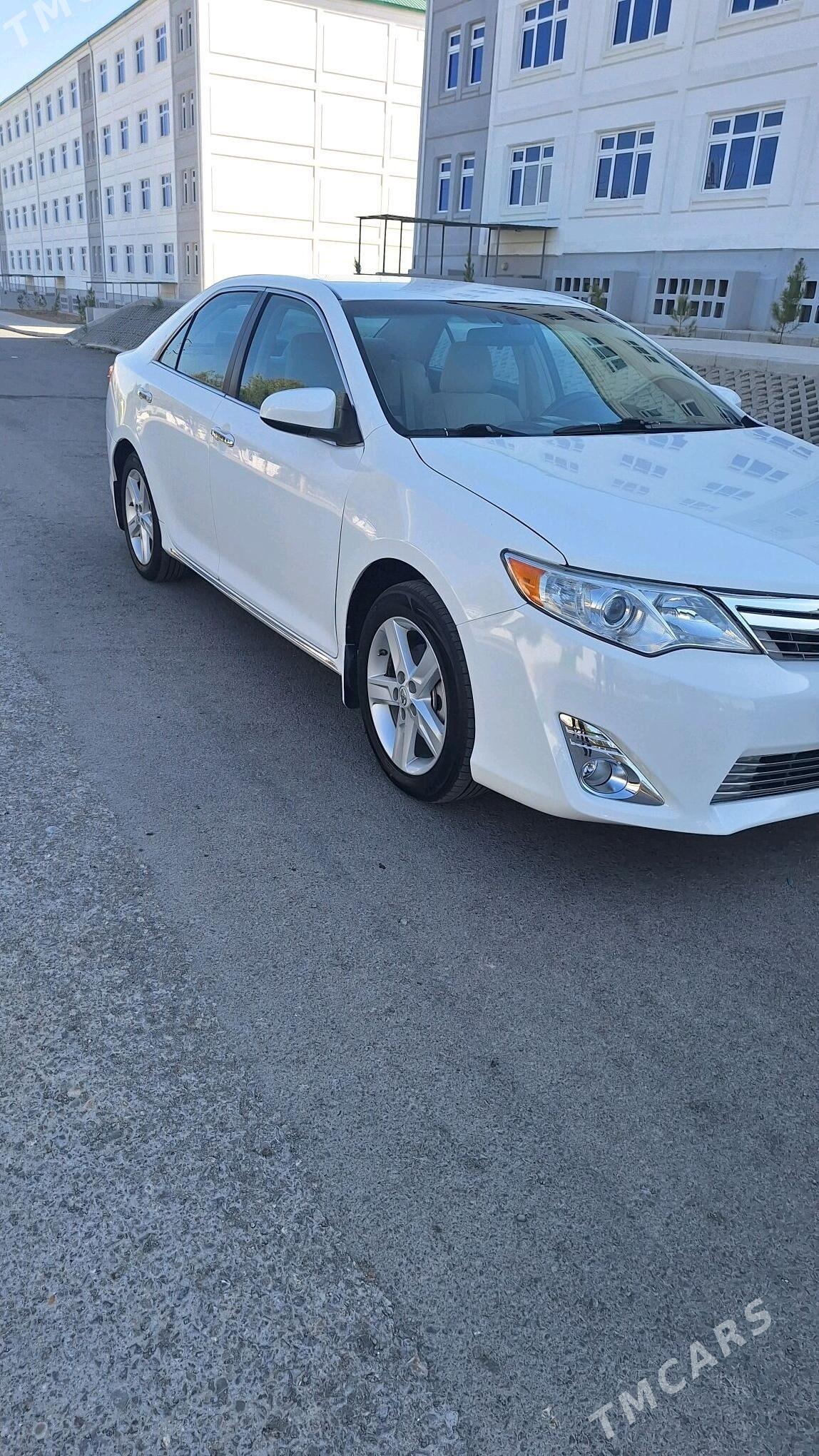 Toyota Camry 2013 - 205 000 TMT - Бузмеин - img 3