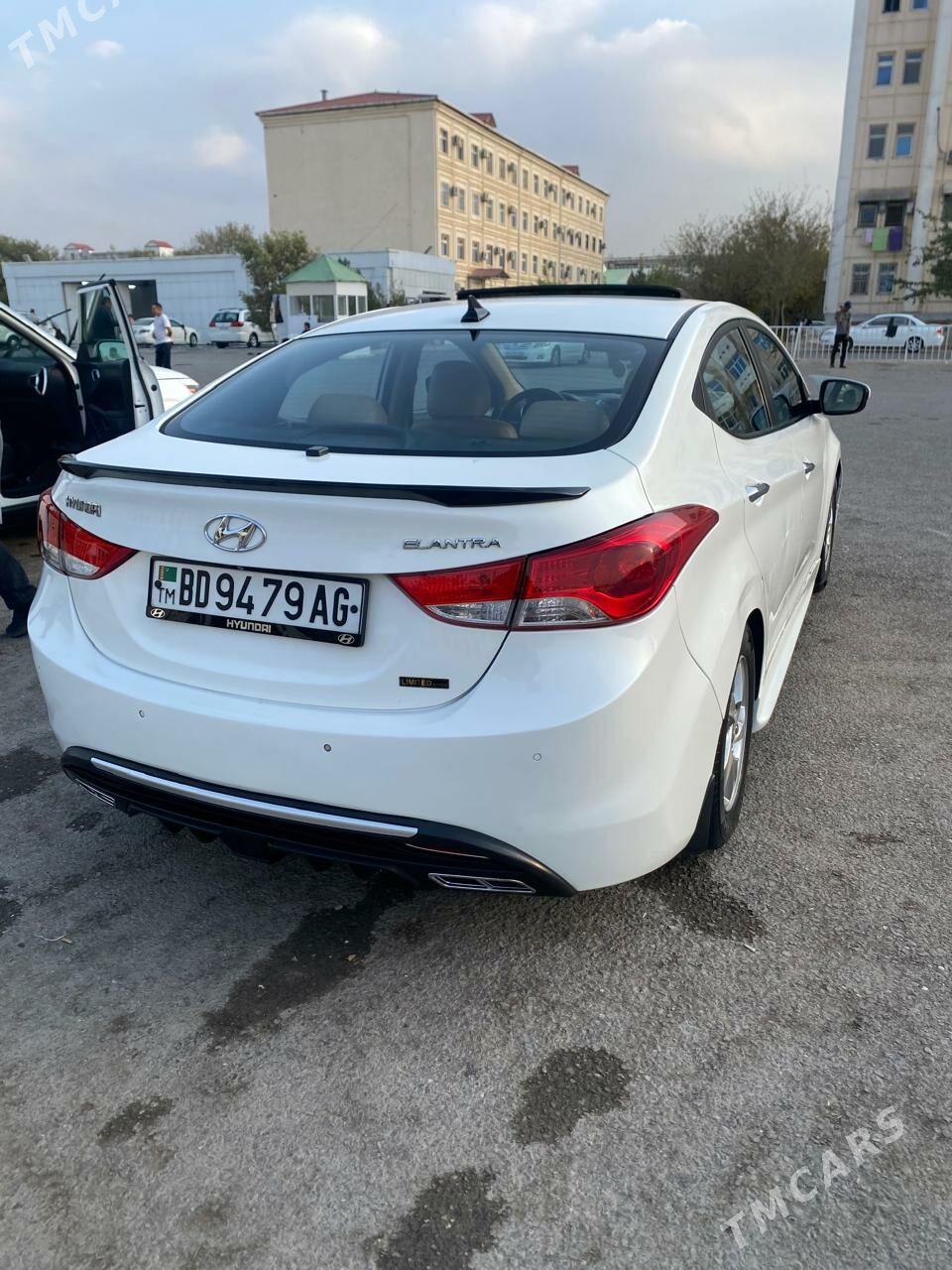Hyundai Elantra 2013 - 180 000 TMT - Ашхабад - img 7