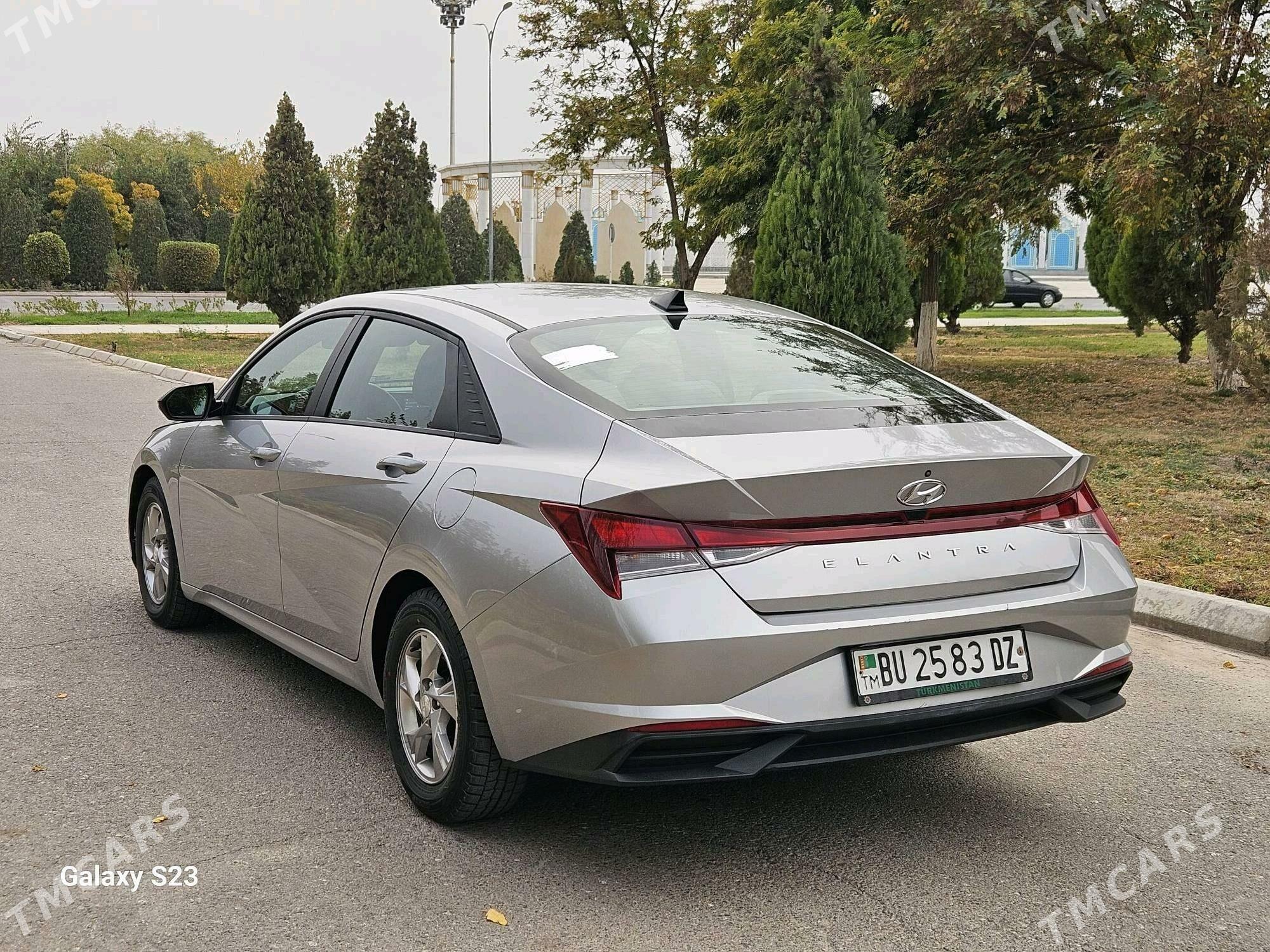 Hyundai Elantra 2021 - 237 000 TMT - Дашогуз - img 4