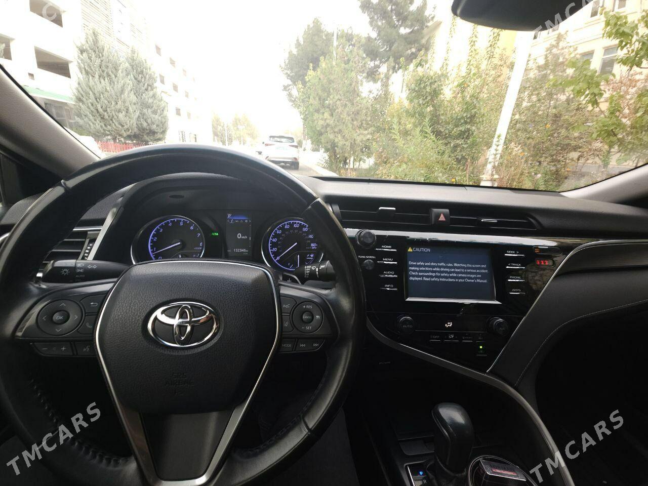 Toyota Camry 2018 - 305 000 TMT - ул. Подвойского (Битарап Туркменистан шаёлы) - img 2