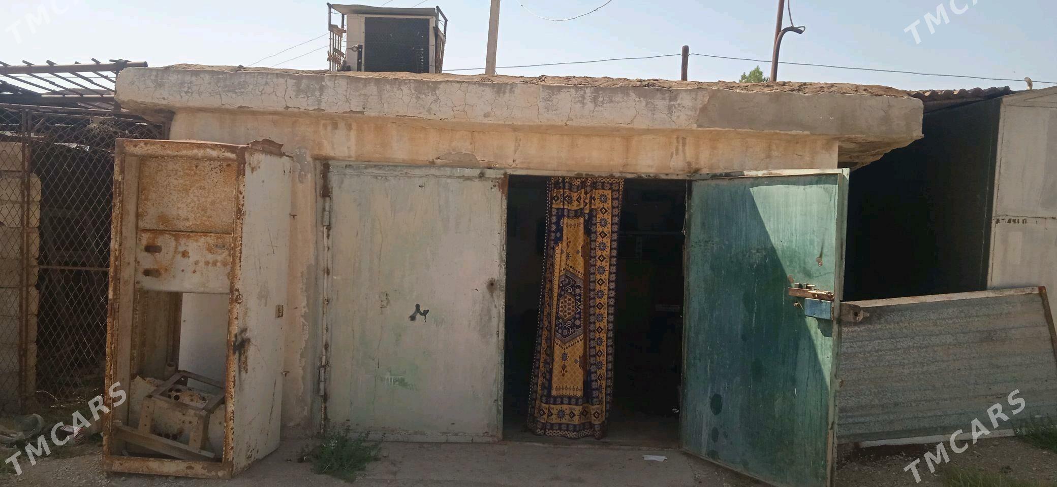 garaj arenda - Балканабат - img 1