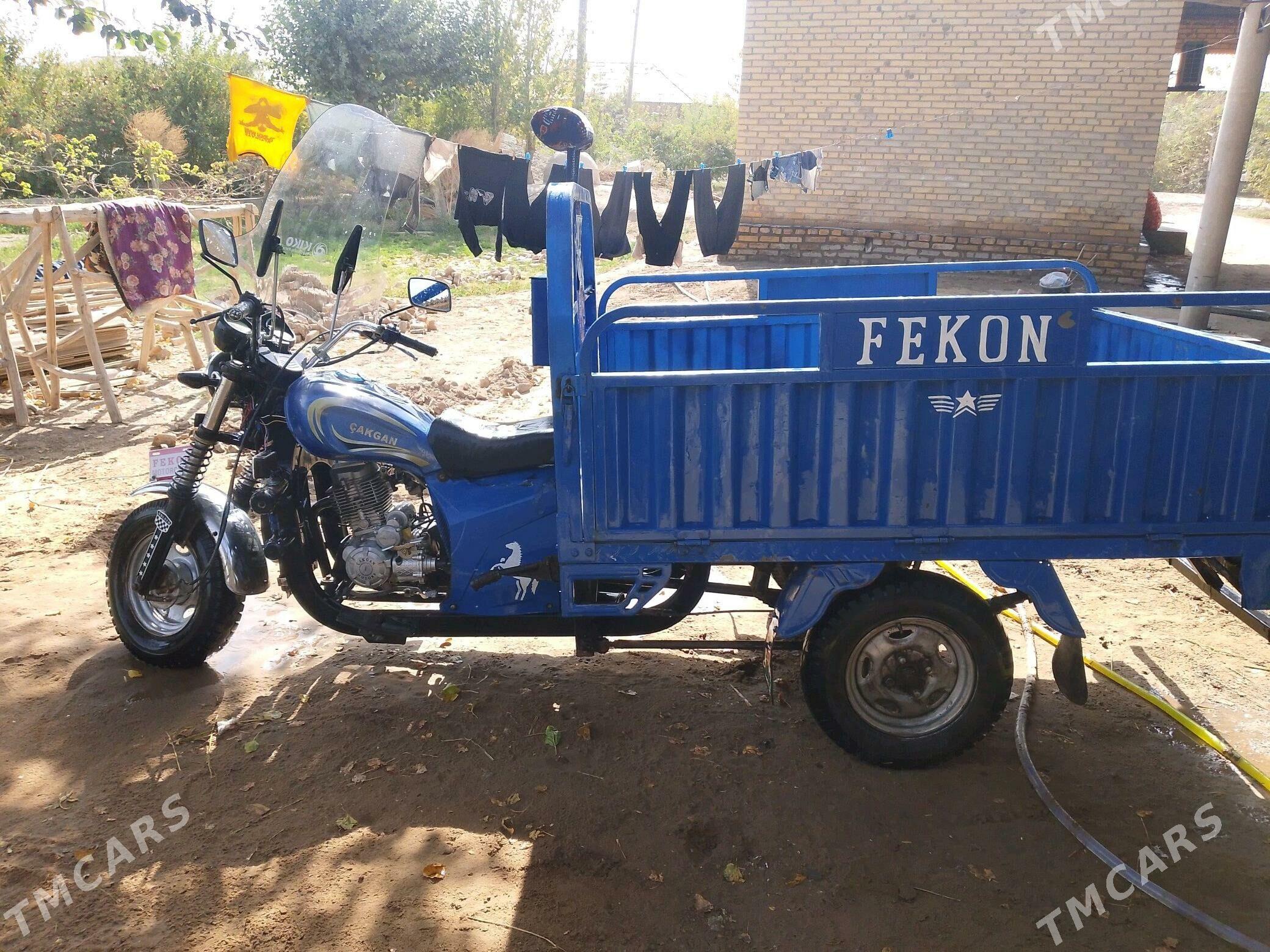 Fekon FK150-8G 2016 - 21 000 TMT - Ходжамбаз - img 10