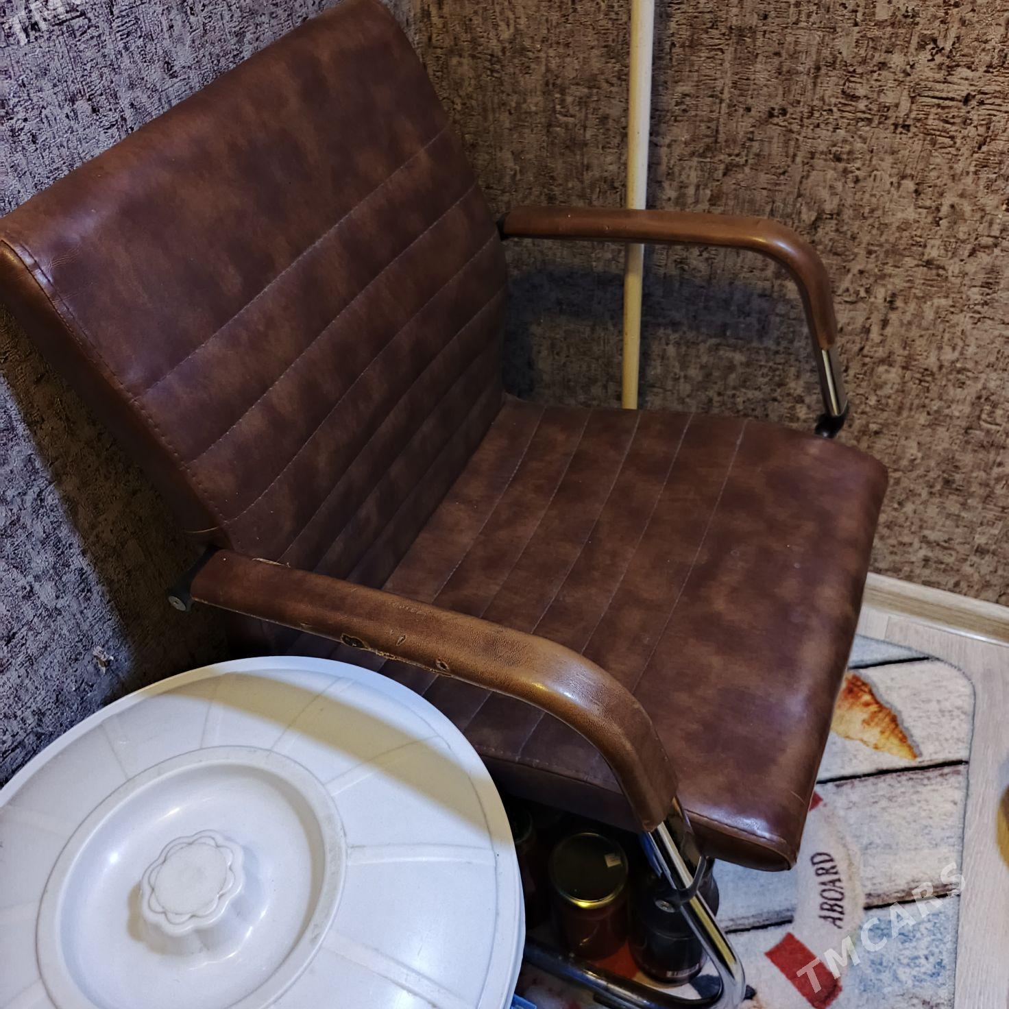 stul - Türkmenbaşy - img 1