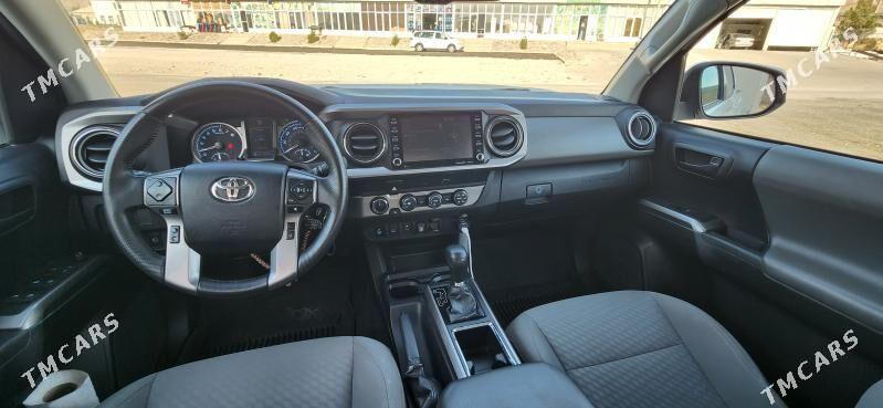 Toyota Tacoma 2019 - 430 000 TMT - Aşgabat - img 7