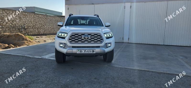 Toyota Tacoma 2019 - 430 000 TMT - Aşgabat - img 3