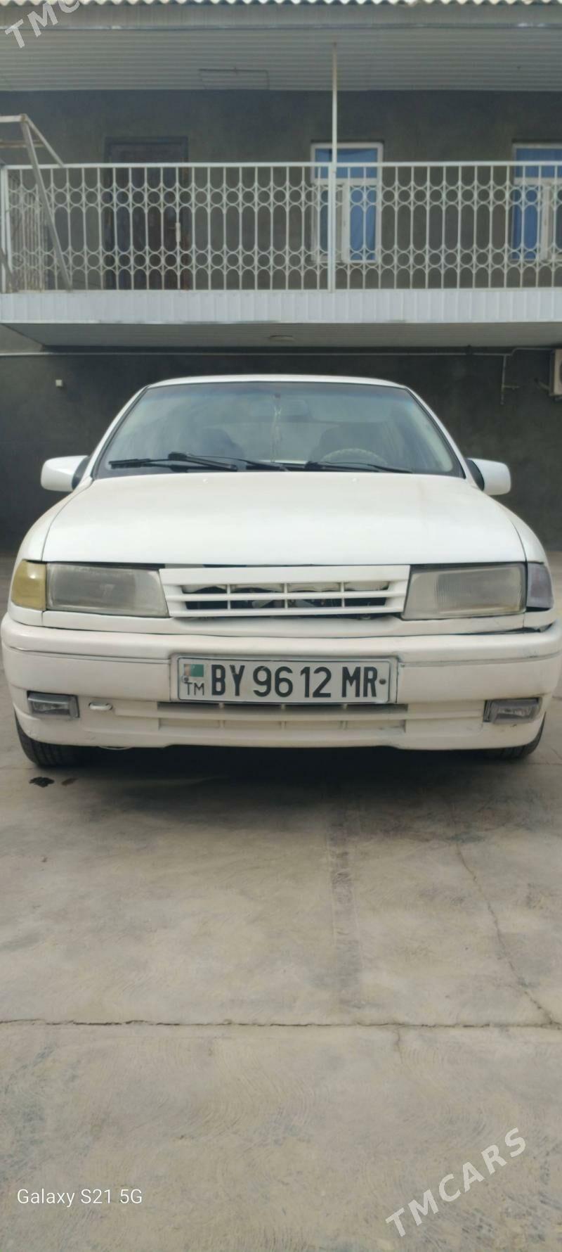 Opel Vectra 1992 - 25 000 TMT - Мары - img 1