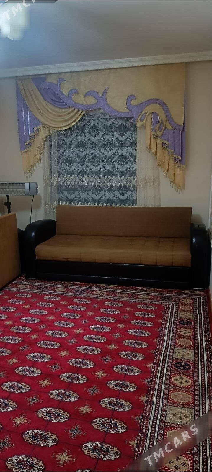 mir1 1komnat 4/1 etazy satlyk - Мир 1 - img 1