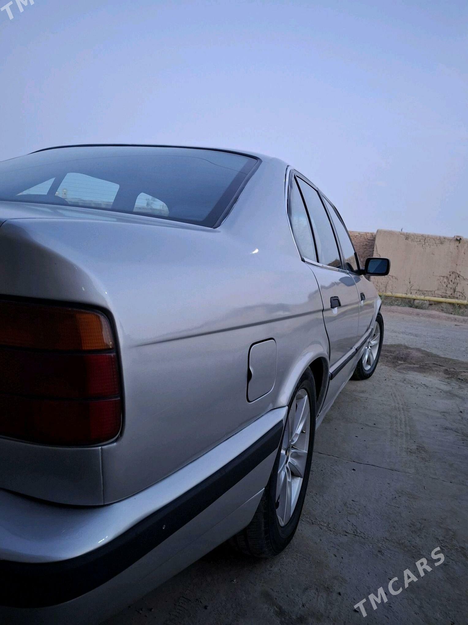 BMW 525 1993 - 47 000 TMT - Туркменабат - img 4