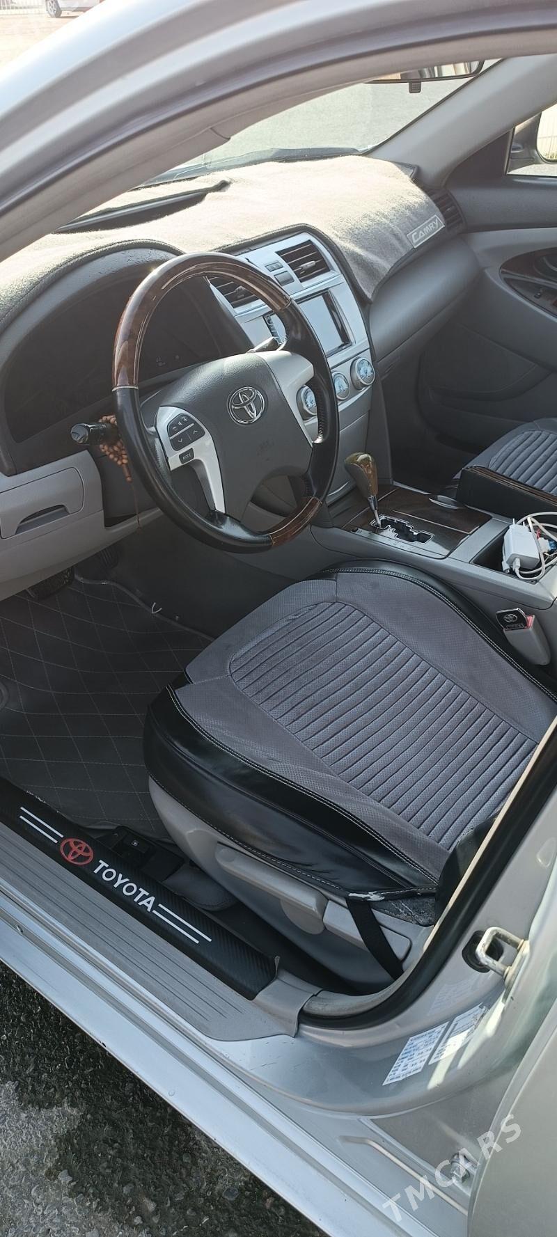 Toyota Camry 2010 - 167 000 TMT - Ашхабад - img 6