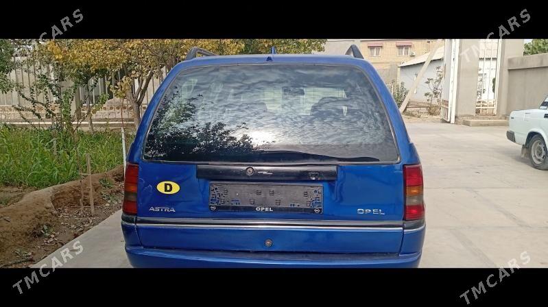 Opel Astra 1992 - 30 000 TMT - Mary - img 2