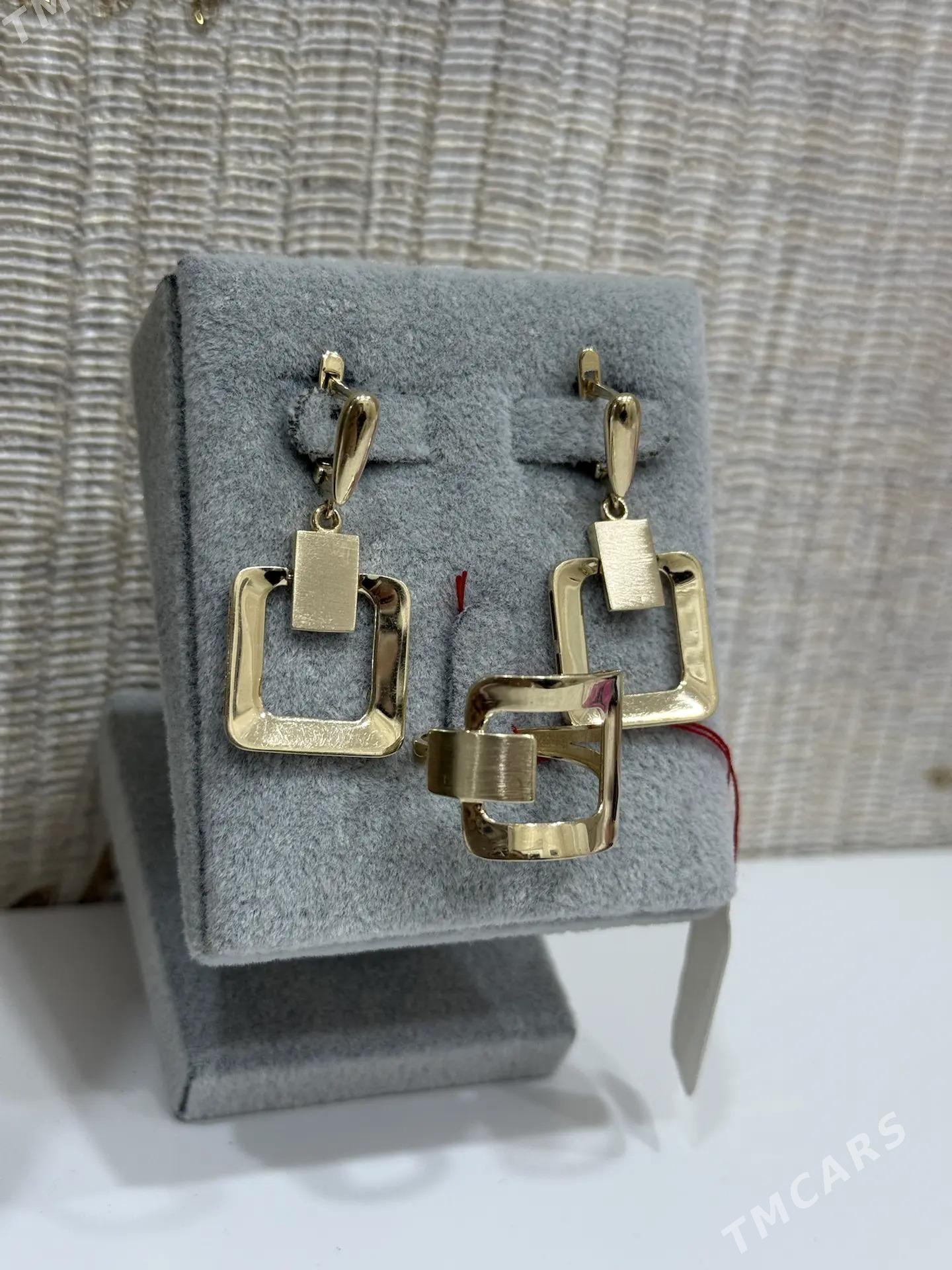 Türk gyzyl komplekt - Ашхабад - img 2