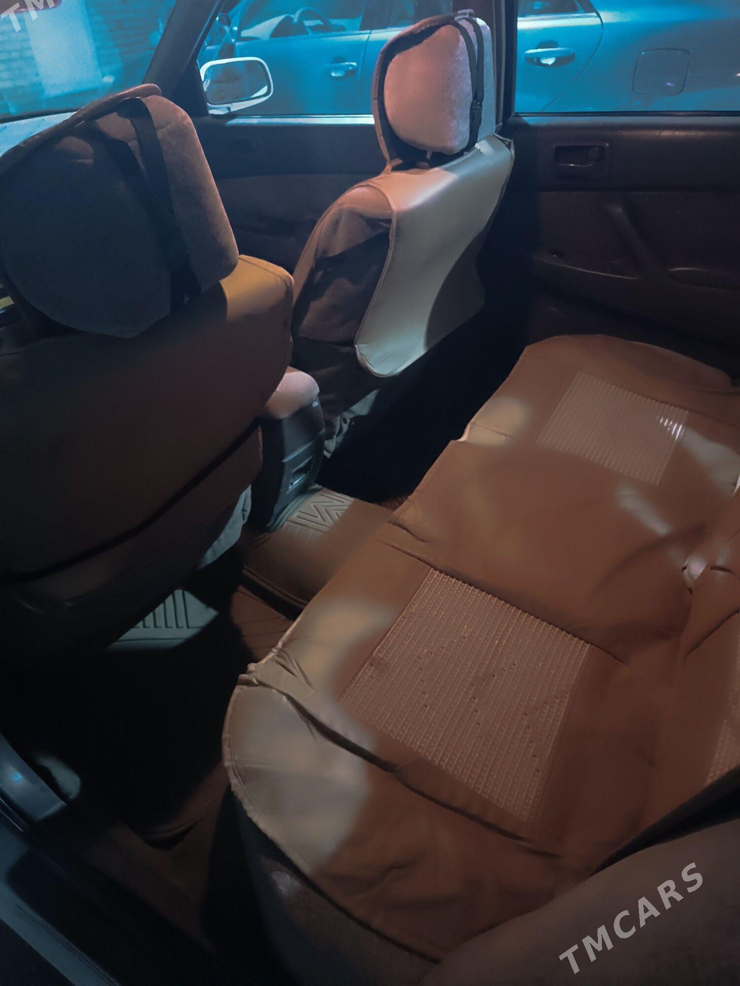 Toyota Vista 1996 - 55 000 TMT - Саят - img 3