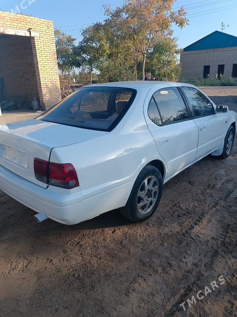 Toyota Vista 1996 - 55 000 TMT - Саят - img 7