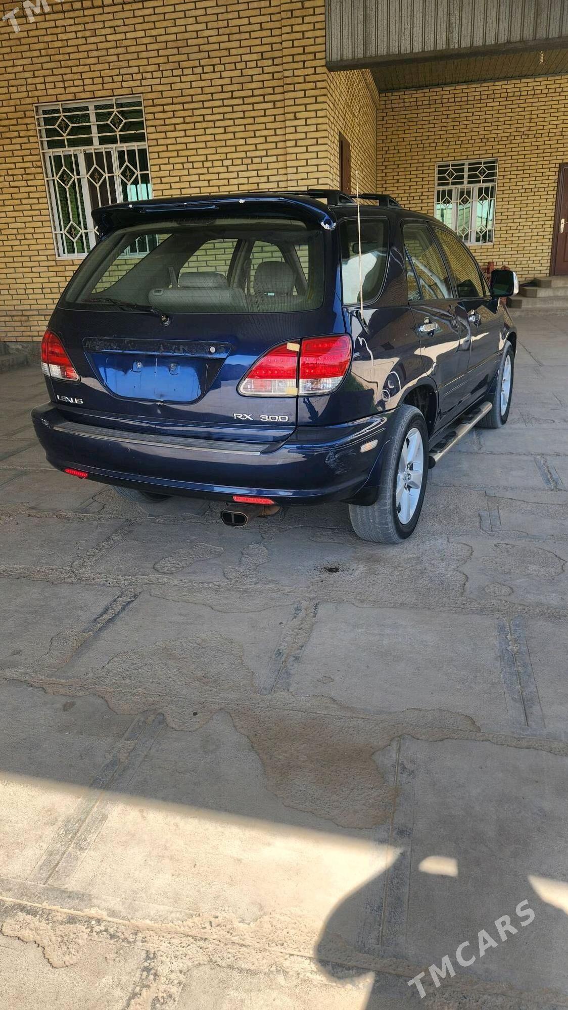 Lexus RX 300 2001 - 169 000 TMT - Mary - img 6