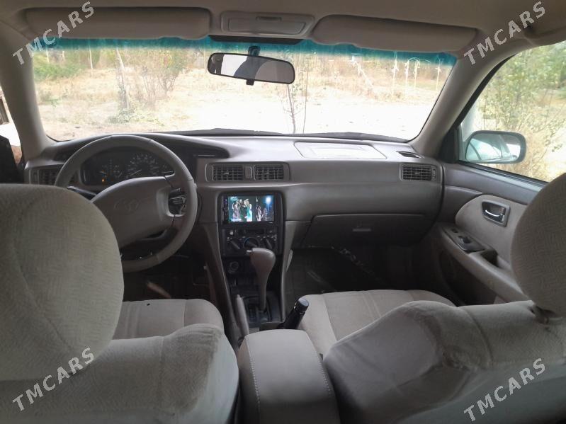 Toyota Camry 1999 - 130 000 TMT - Губадаг - img 4