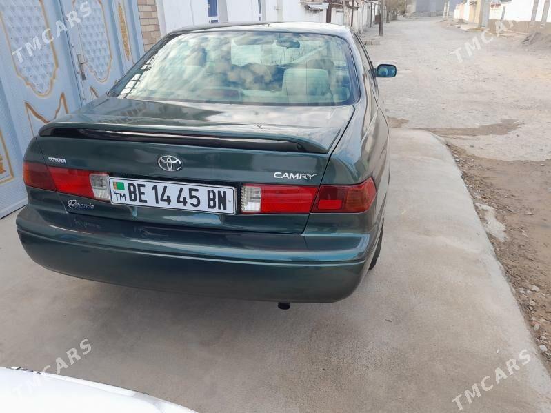 Toyota Camry 1999 - 130 000 TMT - Губадаг - img 6