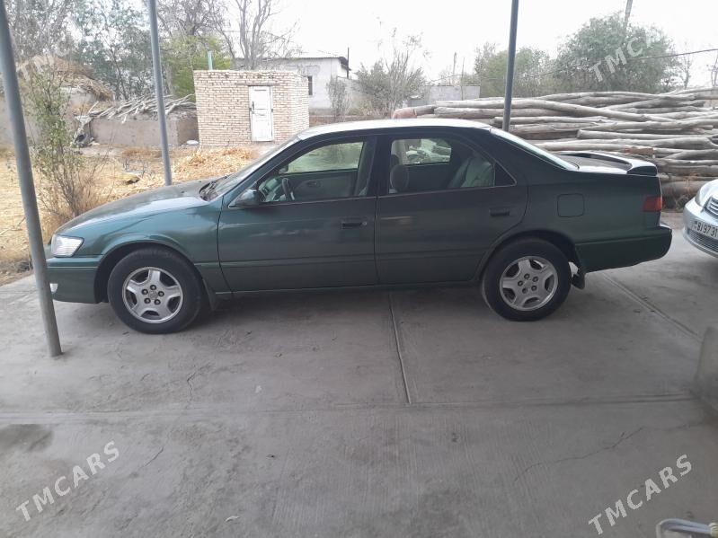 Toyota Camry 1999 - 130 000 TMT - Губадаг - img 3