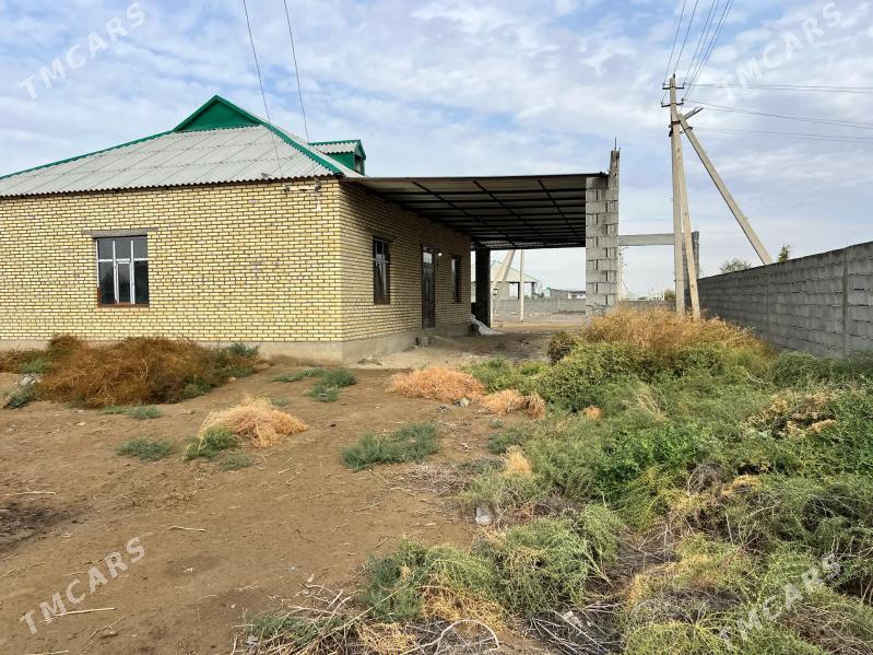 Gyssagly Eyesinden satlyk Jay - Анев - img 6