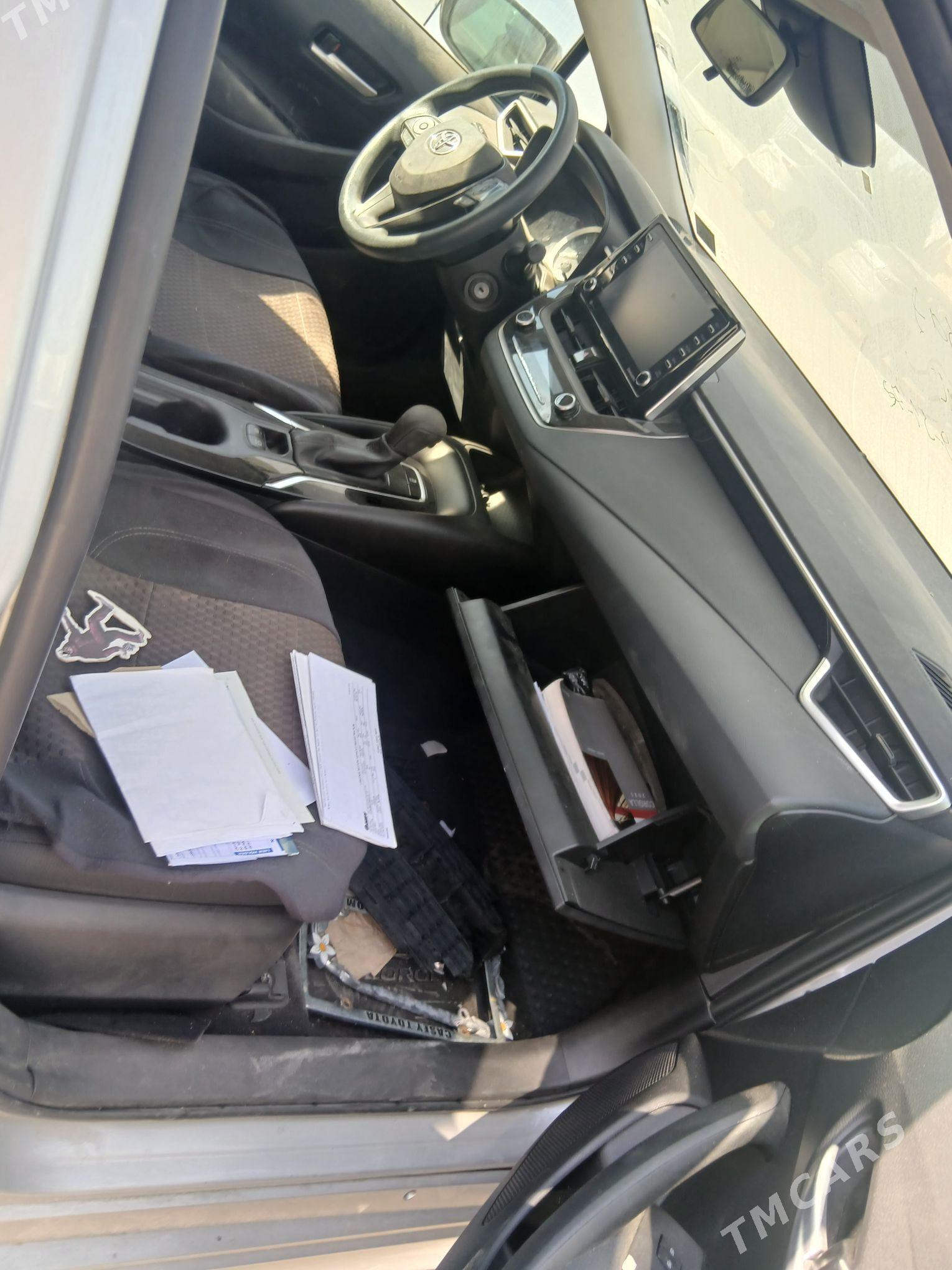 Toyota Corolla 2021 - 240 000 TMT - Балканабат - img 2