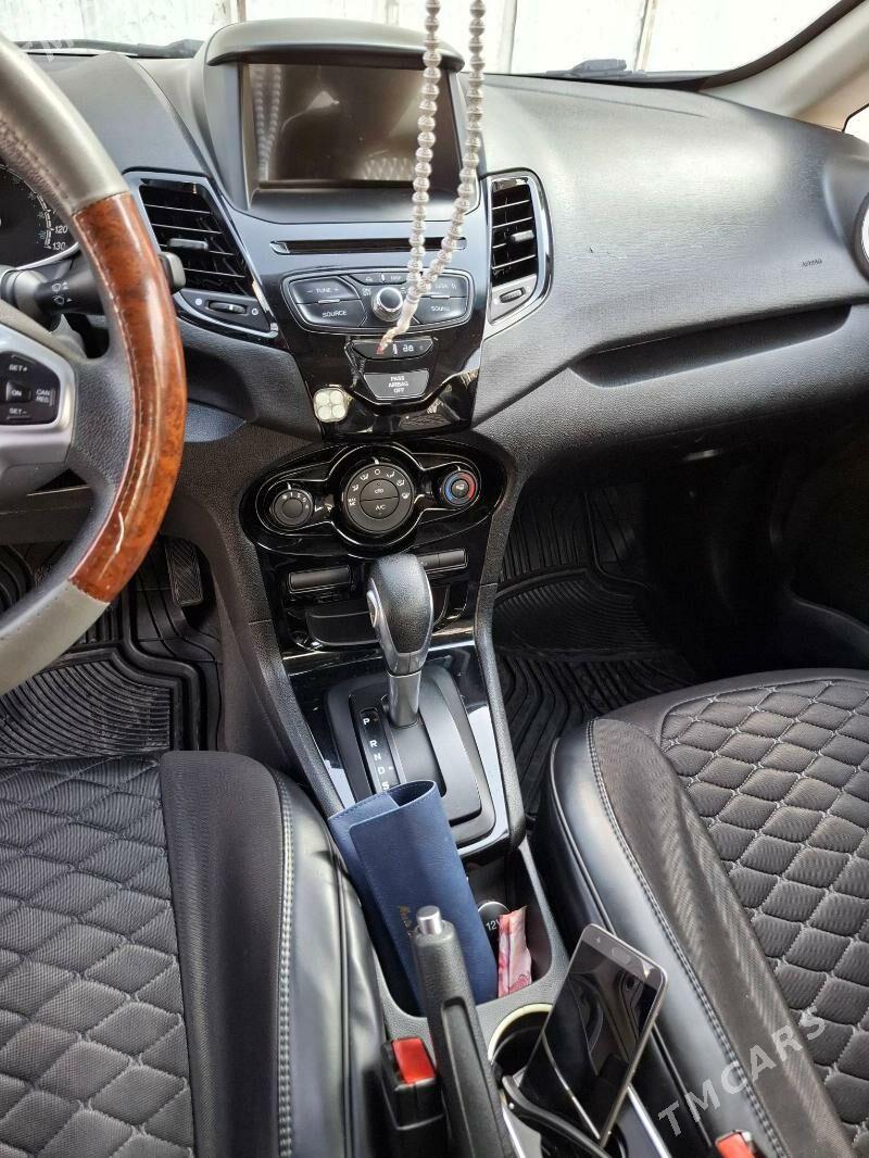 Ford Fiesta 2019 - 136 500 TMT - Türkmenabat - img 6