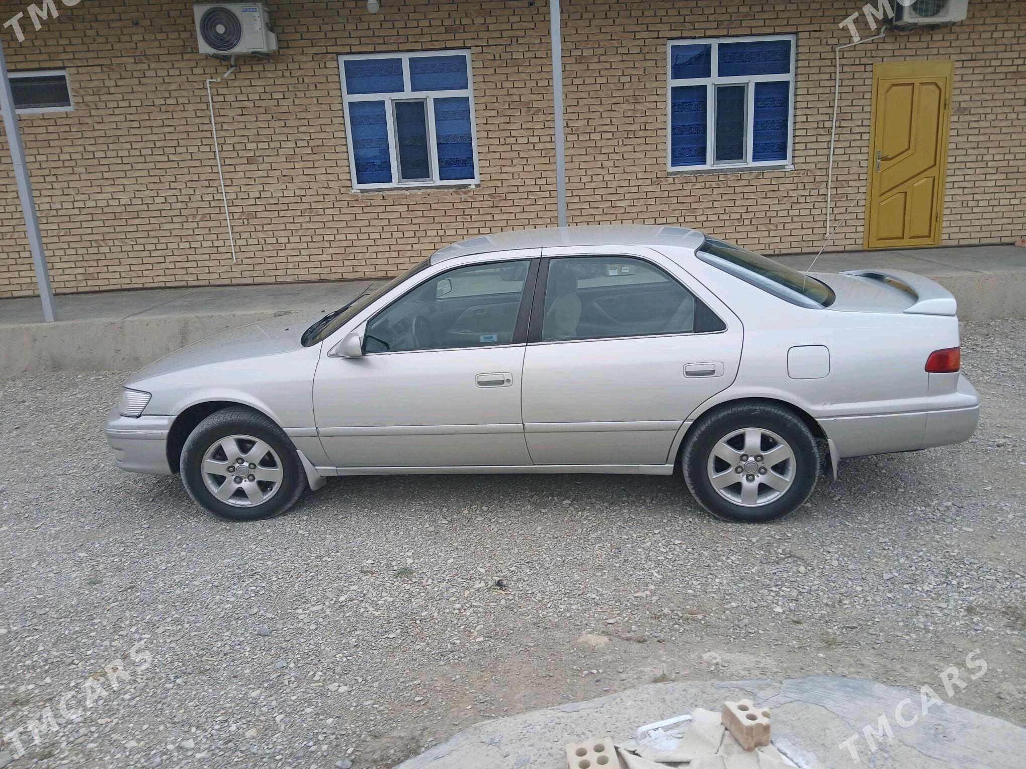 Toyota Camry 2000 - 137 000 TMT - Гызыларбат - img 3