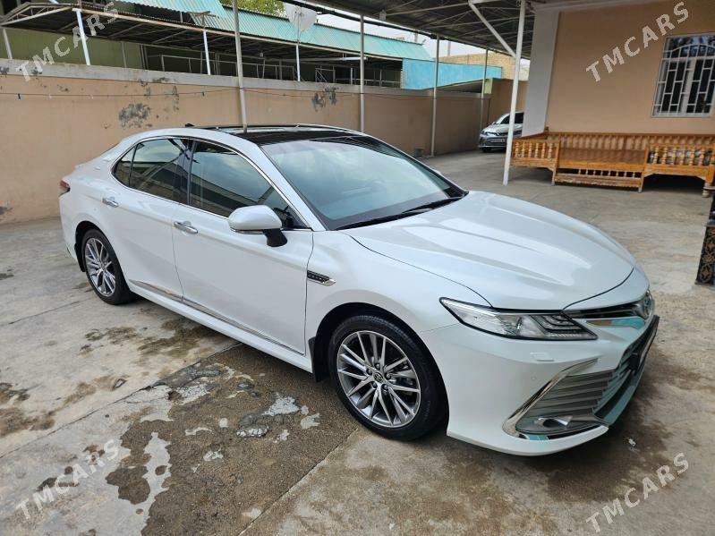 Toyota Camry 2022 - 637 000 TMT - Köşi - img 2
