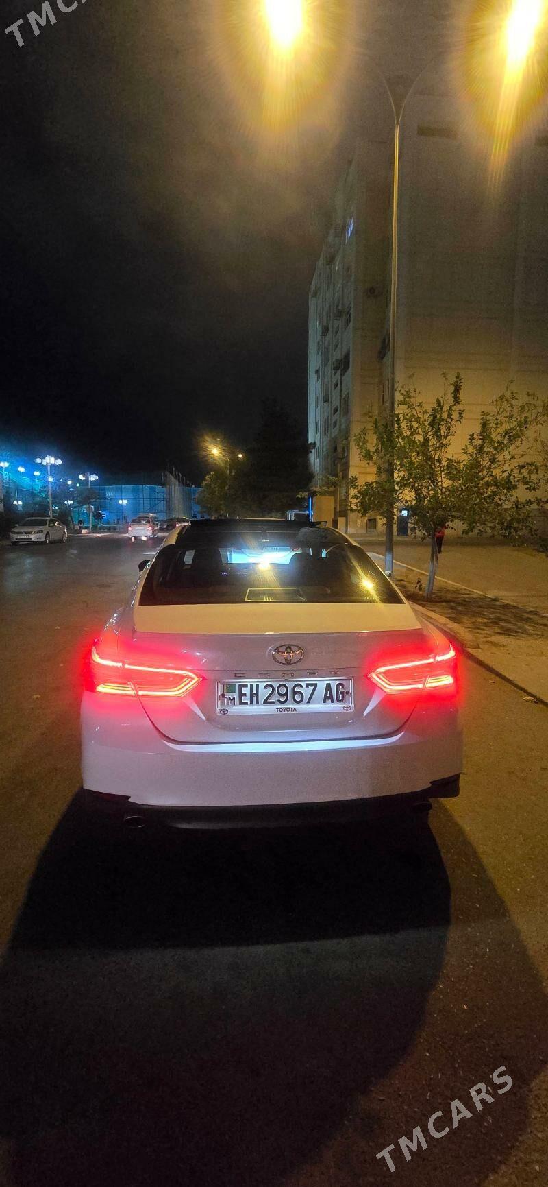 Toyota Camry 2021 - 435 000 TMT - Ашхабад - img 2