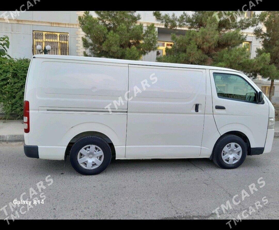 Toyota Hiace 2020 - 390 000 TMT - Мары - img 3