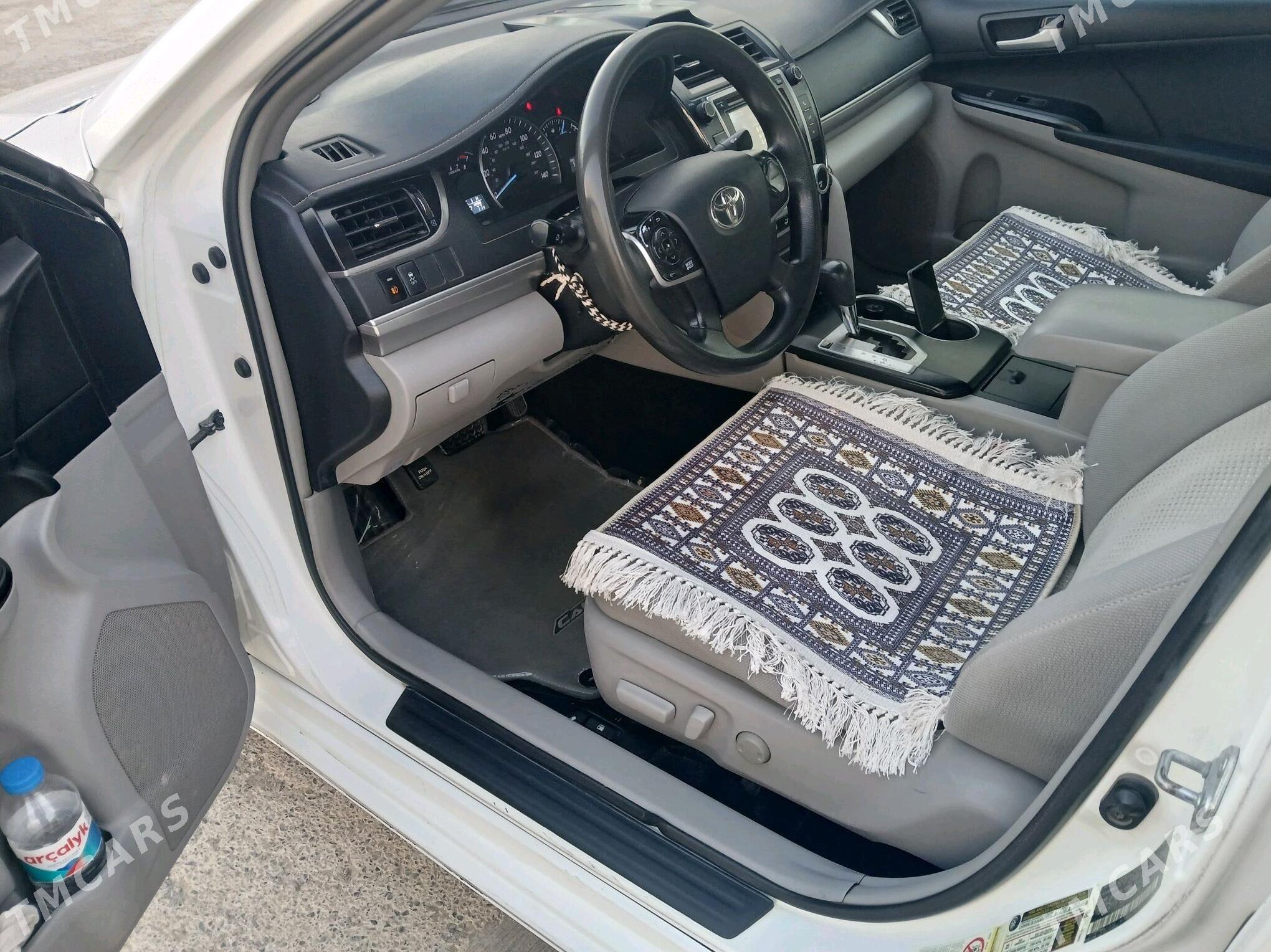 Toyota Camry 2012 - 180 000 TMT - Теджен - img 6