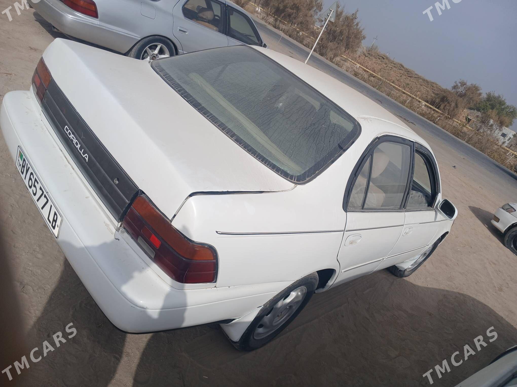 Toyota Corolla 1994 - 36 000 TMT - Halaç - img 4