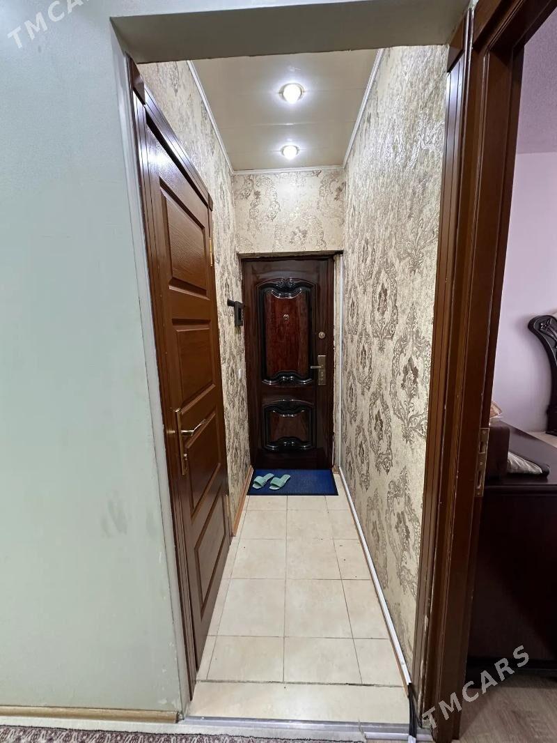 1 et 3 kom Gawda - ул. Туркменбаши шаёлы (Ленина) - img 4