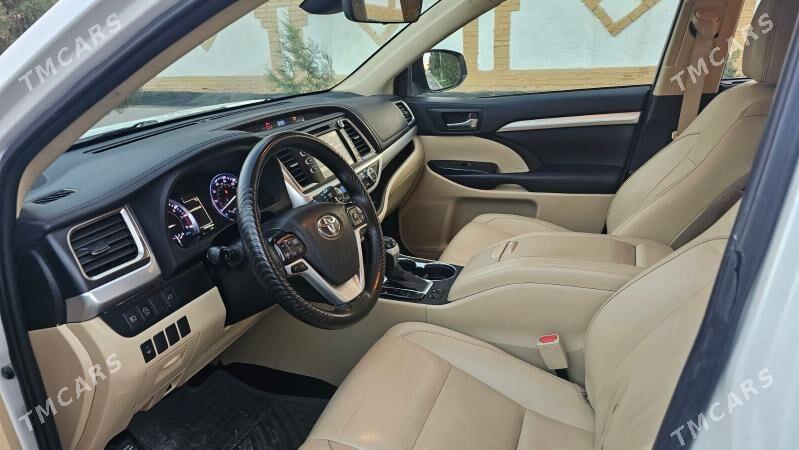 Toyota Highlander 2019 - 445 000 TMT - Baýramaly - img 3