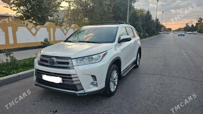 Toyota Highlander 2019 - 445 000 TMT - Baýramaly - img 2