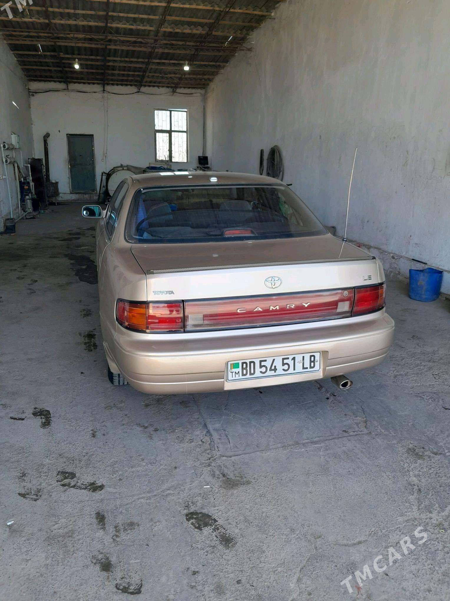 Toyota Camry 1992 - 110 000 TMT - Дянев - img 7