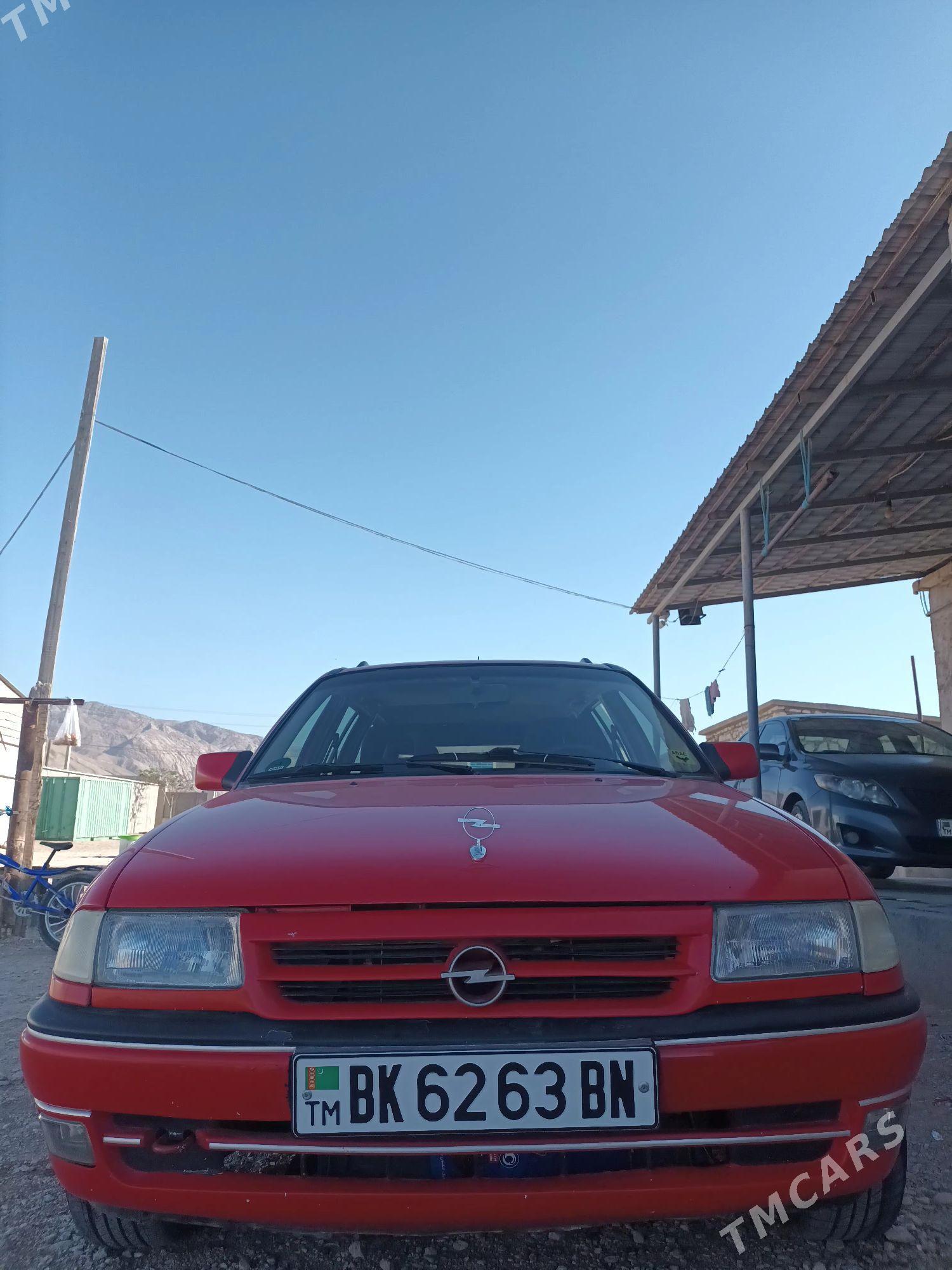 Opel Astra 1994 - 55 000 TMT - Балканабат - img 4