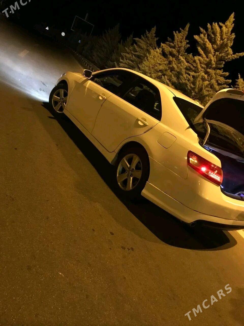 Toyota Camry 2010 - 200 000 TMT - Türkmenbaşy - img 5