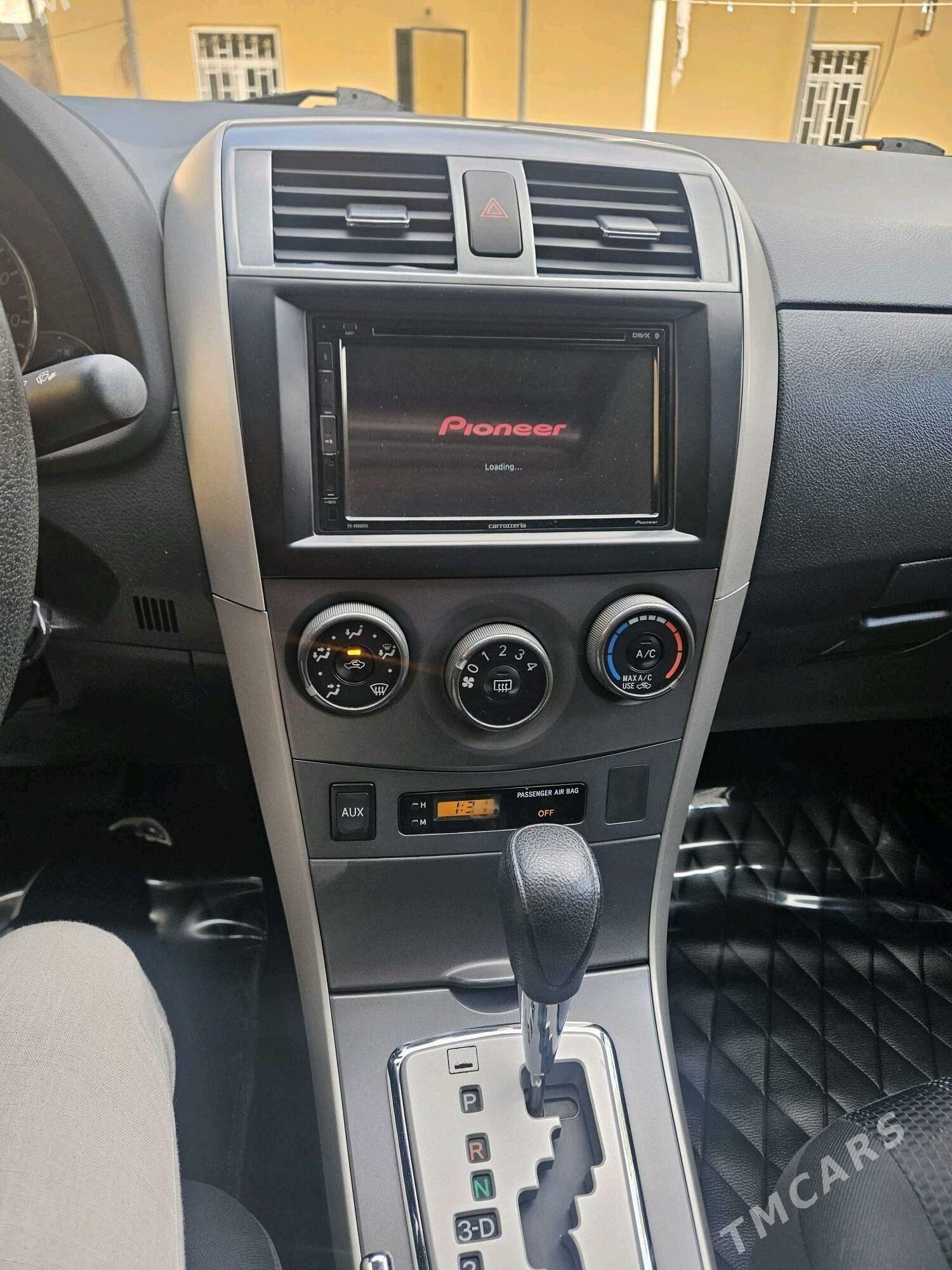 Toyota Corolla 2012 - 190 000 TMT - Гарадамак Шор - img 9