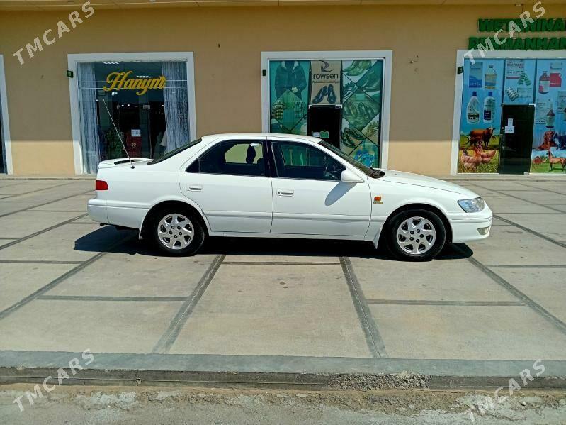 Toyota Camry 2001 - 145 000 TMT - Байрамали - img 1