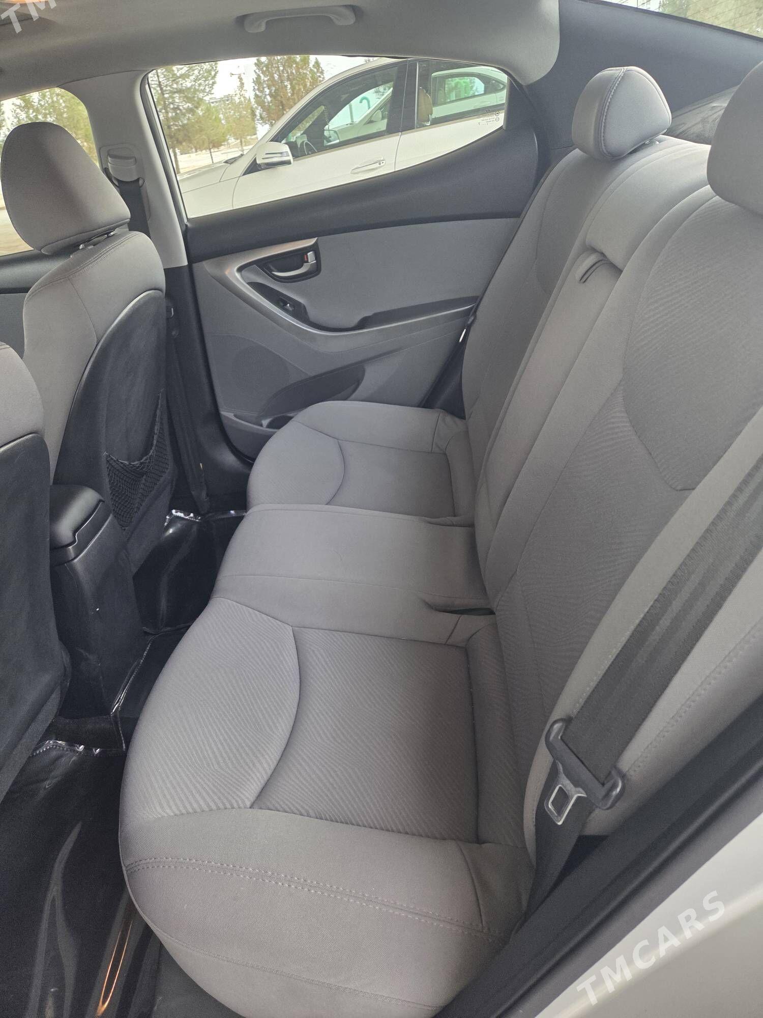 Hyundai Elantra 2012 - 185 000 TMT - Ашхабад - img 7