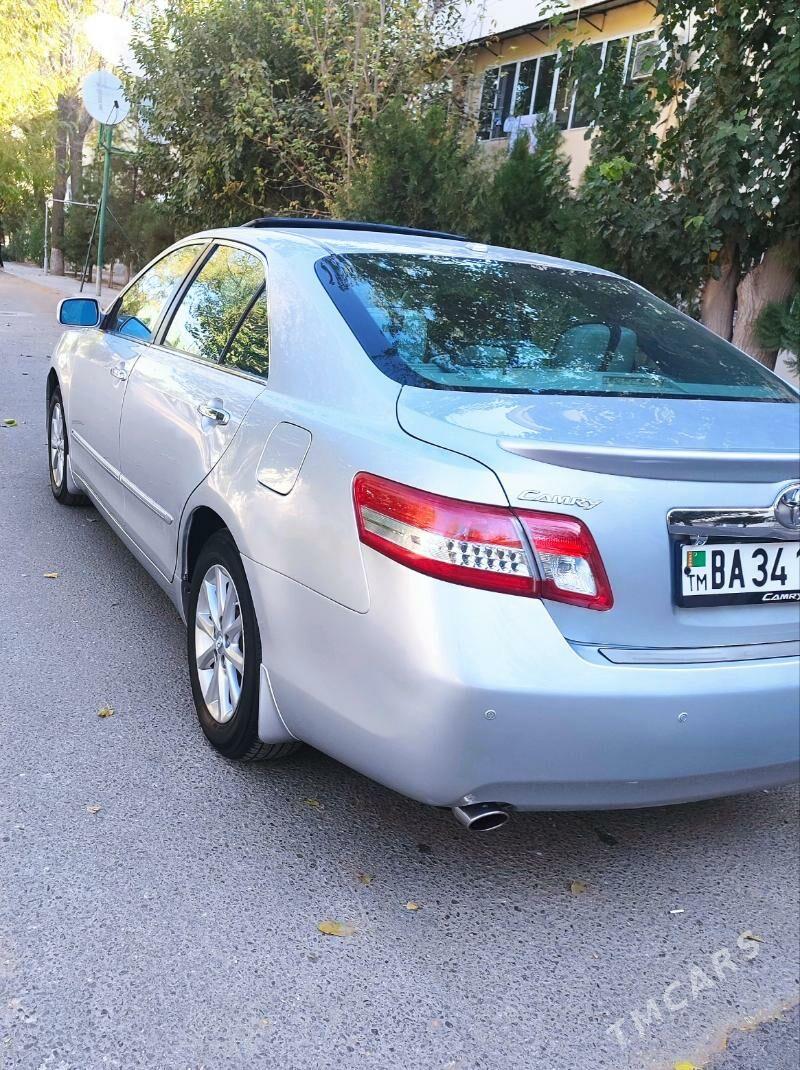 Toyota Camry 2011 - 278 000 TMT - Kim raýon - img 4