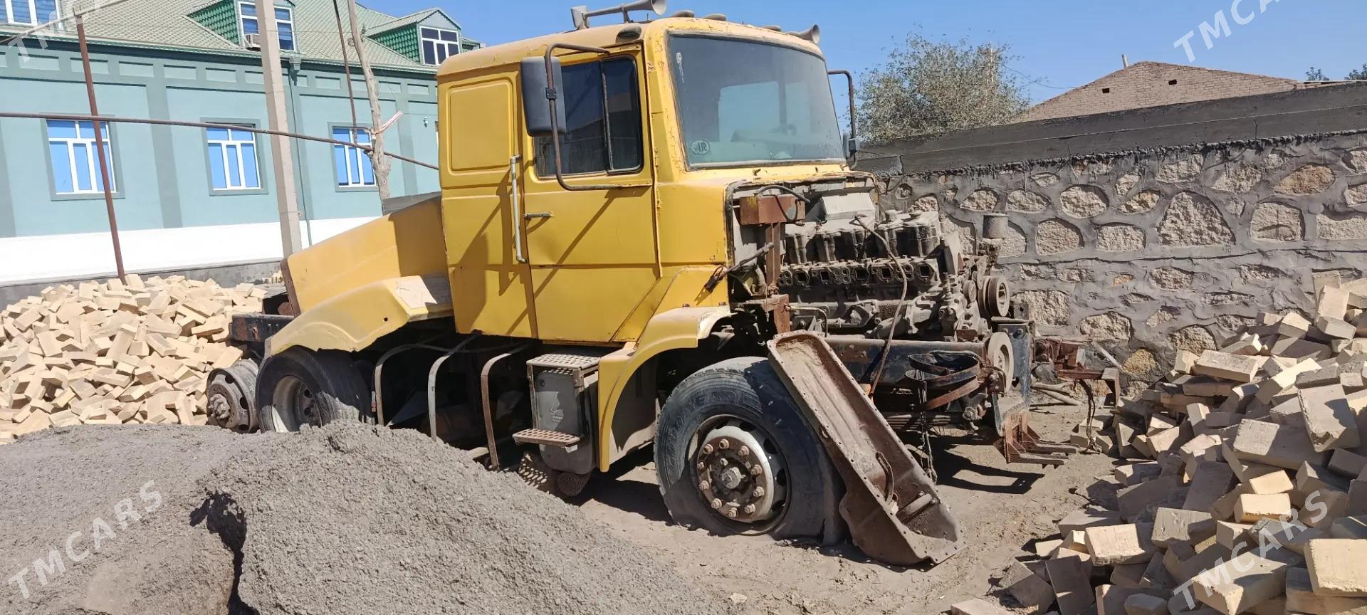 Volvo FH12 1981 - 100 000 TMT - Туркменабат - img 2